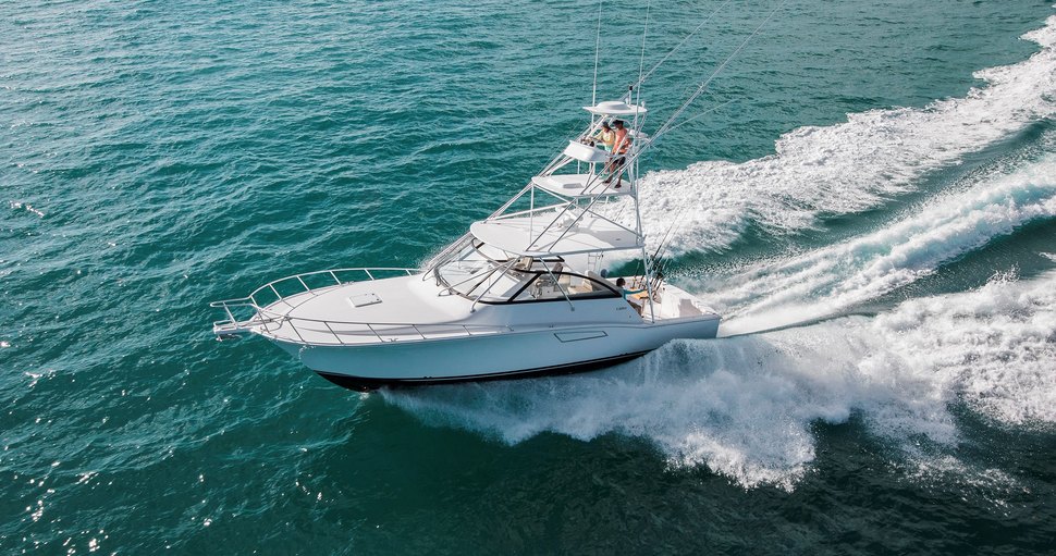                                             Hatteras   Cabo 41
                                        