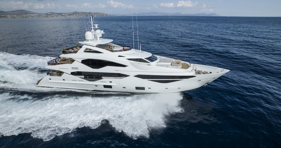                                         Sunseeker   131 Yacht
                                    