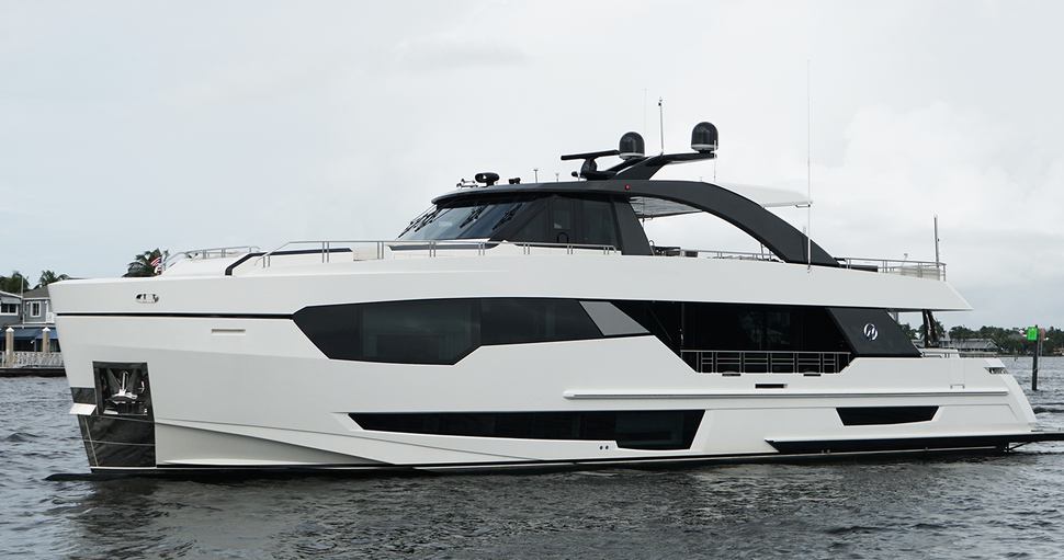                                             Ocean Alexander   28R Open 
                                        