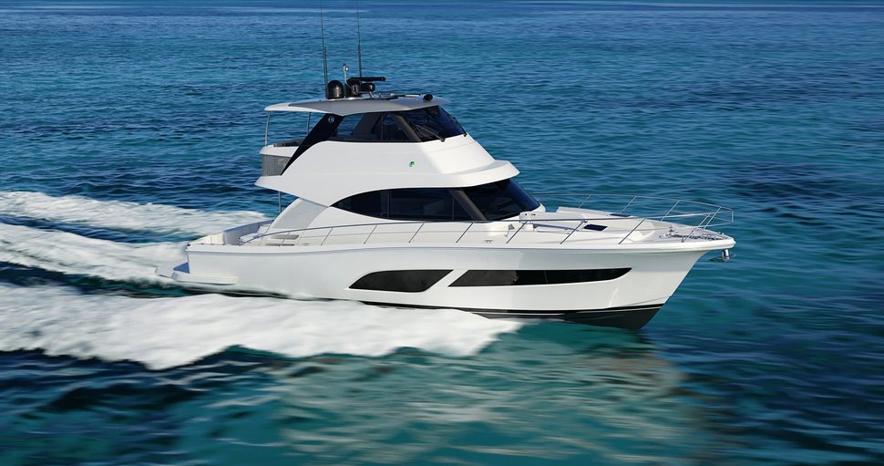                                             Riviera   50 Sports Motor Yacht
                                        