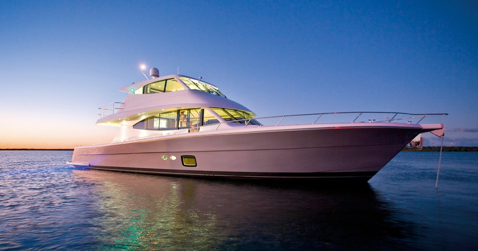                                         Maritimo   M73
                                    