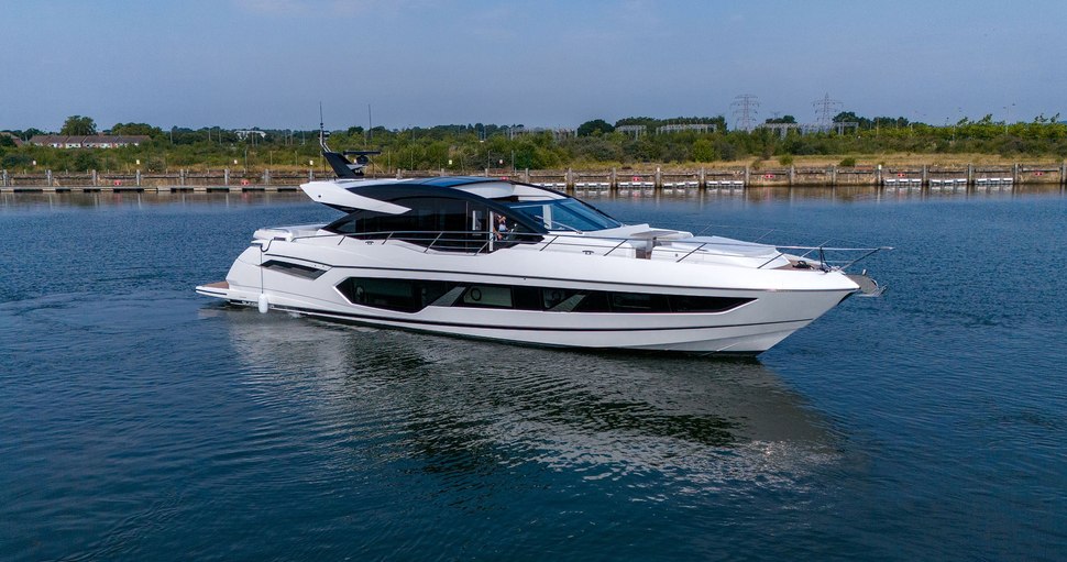 Sunseeker Predator 75
         Mk2 Virtual Tour