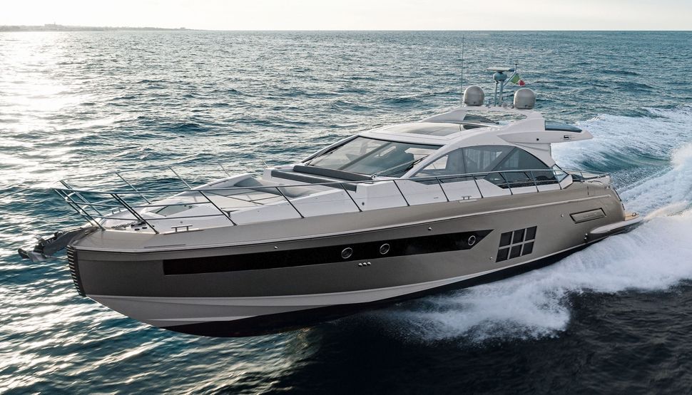                                         Azimut   S6
                                    