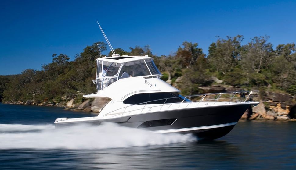                                             Riviera   43 Open Flybridge
                                        