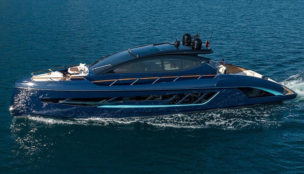 Lazzara Yachts   LSX67