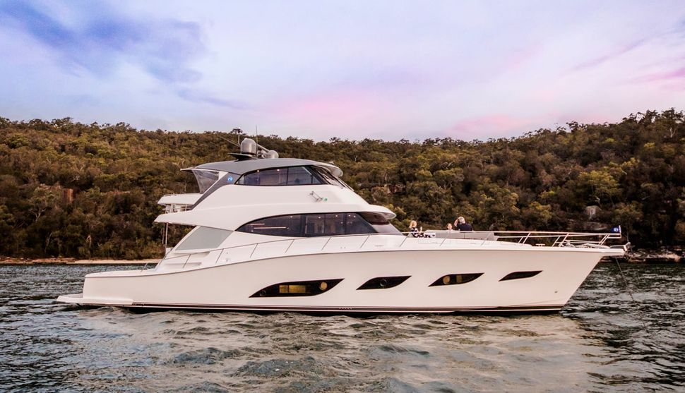                                             Riviera   68 Sports Motor Yacht
                                        