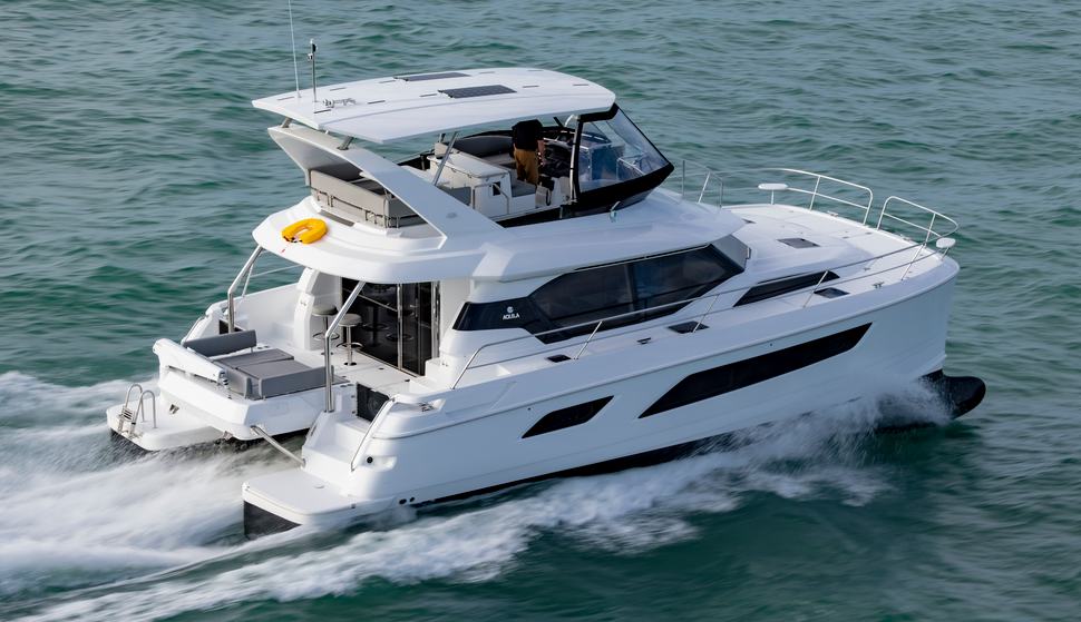                                             Aquila   44 Yacht
                                        