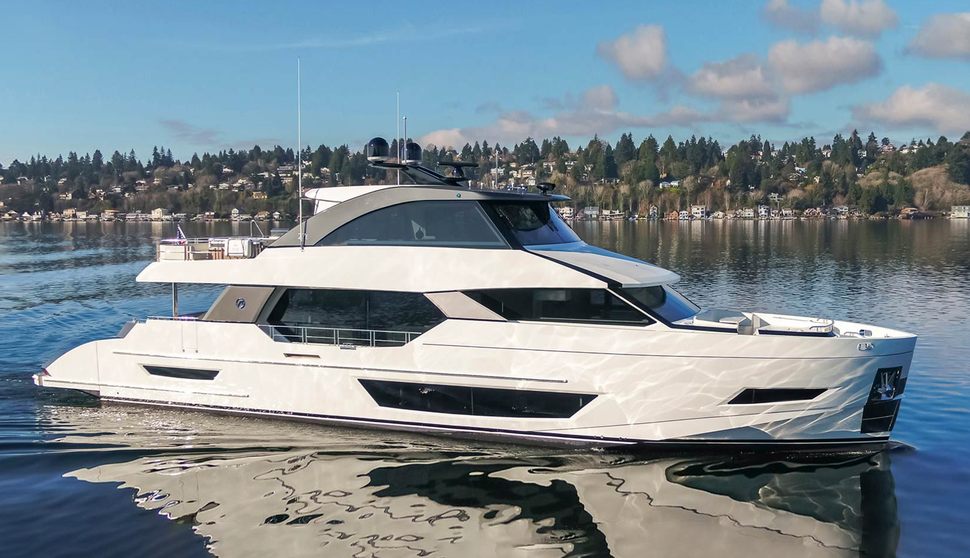                                             Ocean Alexander   27 Explorer
                                        