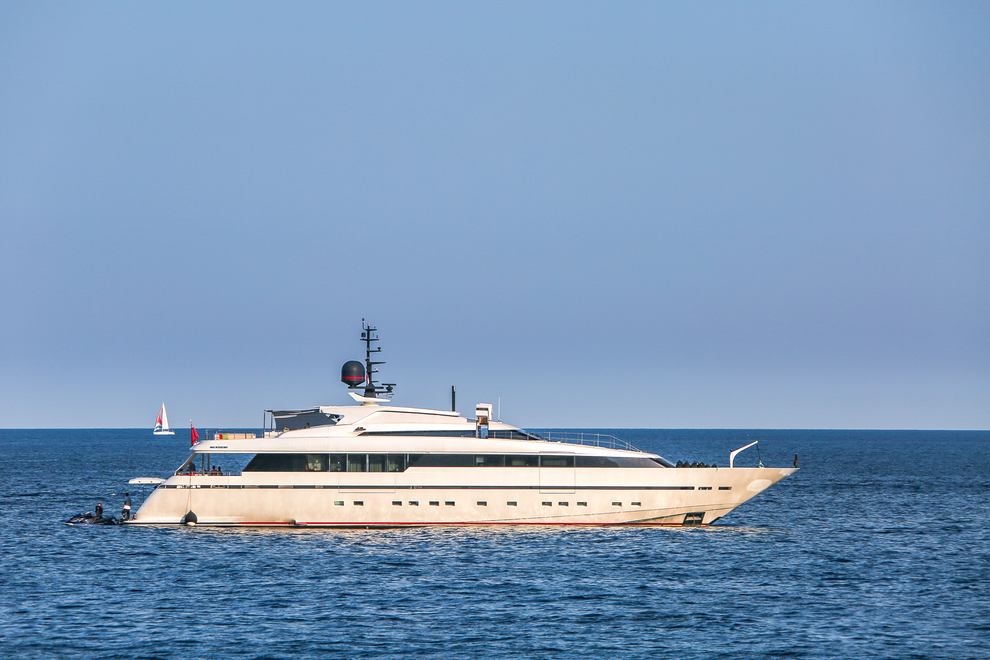 LILIYA Yacht - 134ft Sanlorenzo 2013 | YachtBuyer