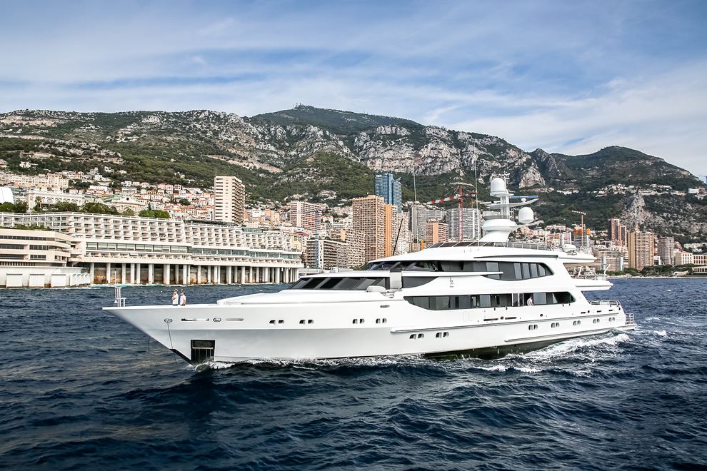 LAZY Z Yacht - 169ft Oceanco 1997 | YachtBuyer