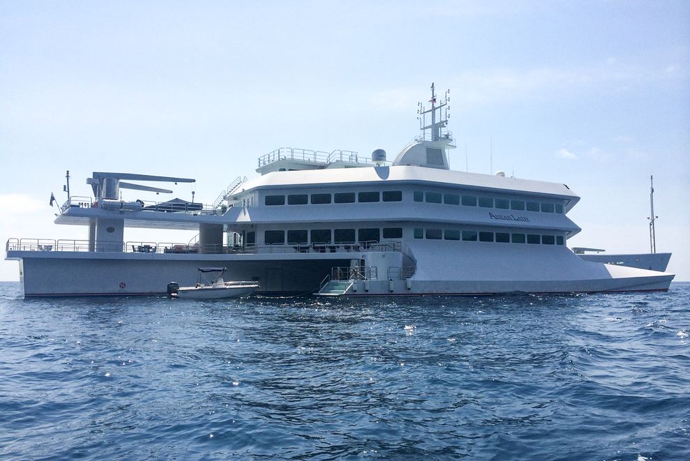 ASEAN LADY Yacht - 290ft Pride Mega Yachts 2004 | YachtBuyer