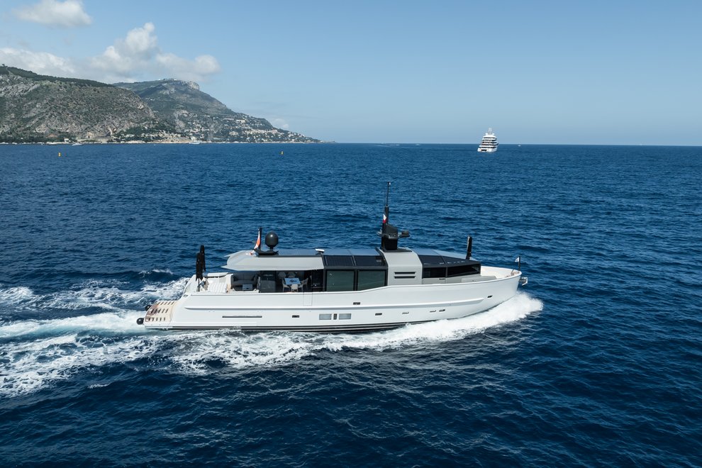 ILLUSION 8 Yacht - 26m (85ft) Arcadia 2018 | YachtBuyer