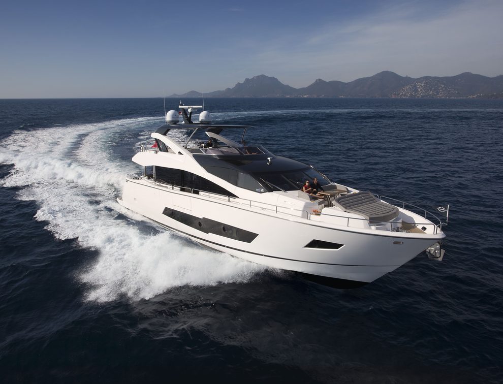  Marquet、YACHTS、海外版超希少レゾネ、新品額付 Sunseeker 86 Yacht (Mk2, 2014 - 2021) | YachtBuyer